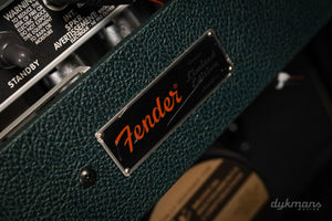 Fender Limited Edition '65 Deluxe Reverb British Racing Green
