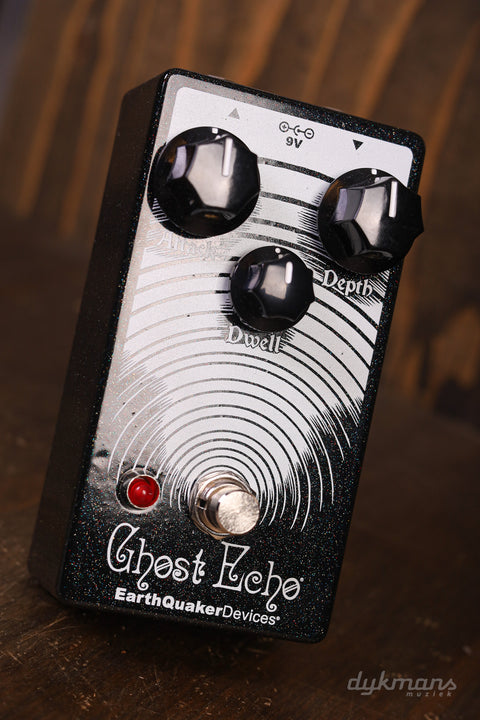 EarthQuaker Devices Ghost Echo