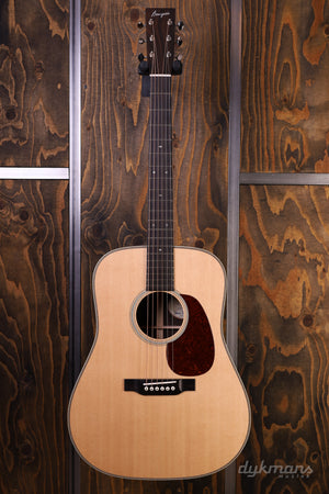 Bourgeois Professional Series Vintage Dreadnaught Satin