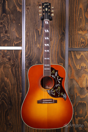 Gibson Hummingbird Original Heritage Cherry Sunburst