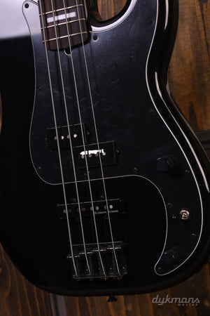 Fender Duff McKagan Precision Bass Black