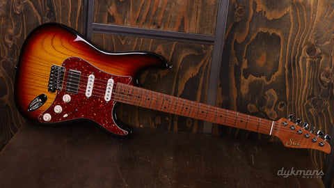 Suhr Classic S Swamp Ash Limited 3-Tone Sunburst