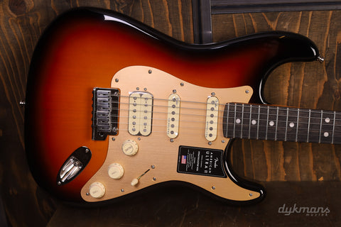 Fender American Ultra II Stratocaster HSS Ultraburst