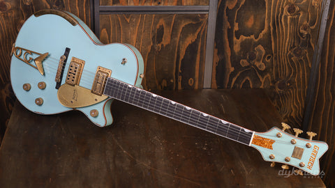 Gretsch Custom Shop 1959 White Penguin Faded Daphne Blue Heavy Relic