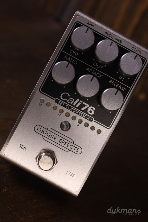 Origin Effects Cali76 Bass Compressor