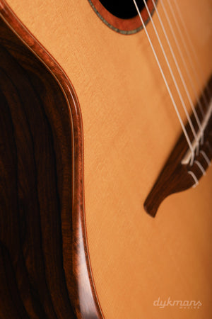 Lowden S50J Ziricote Alpine Spruce leaf inlay