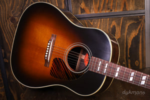 Gibson Custom Shop 1942 Banner Southern Jumbo