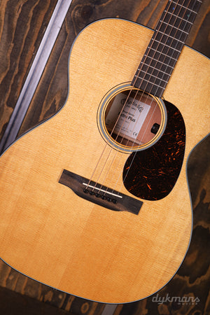 Martin 000E Retro Plus Mahogany Torrified Sitka
