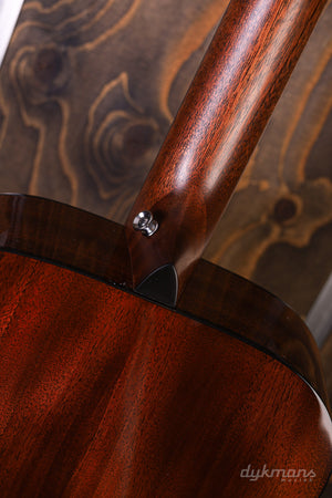 Martin 000E Retro Plus Mahogany Torrified Sitka