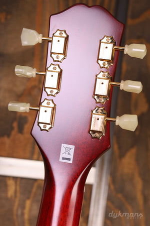 Epiphone Hummingbird Aged Cherry Sunburst