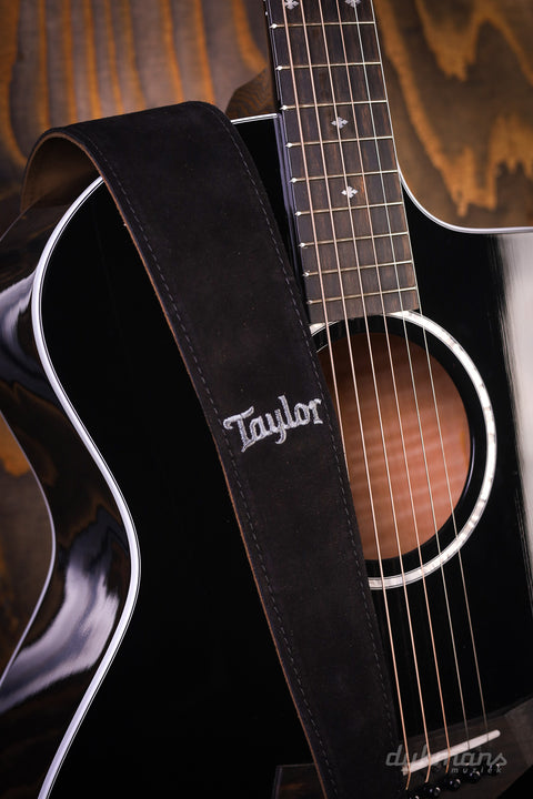 Taylor 214ce-BLK DLX + Free Taylor Strap!