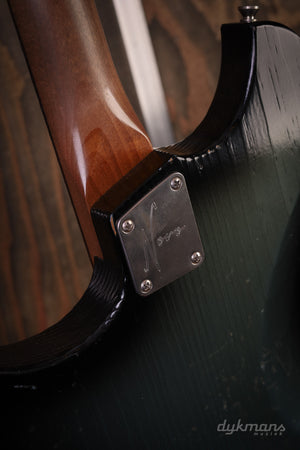 Novo Voltur J Pelham Burst 