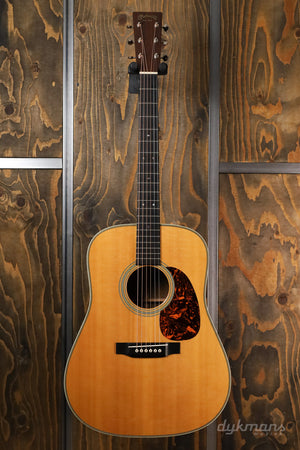 Martin HD-28V