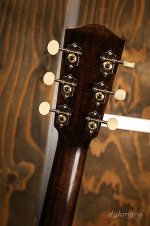 Eastman E25SS/V Antique Sunburst