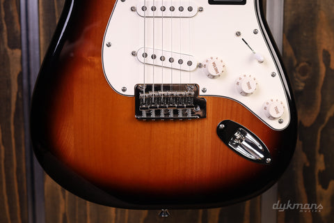 Fender Player II Stratocaster 2-Tone Sunburst