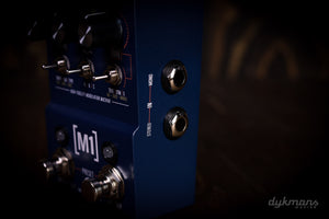 Walrus Audio MAKO M1 High Fidelity Modulation Machine