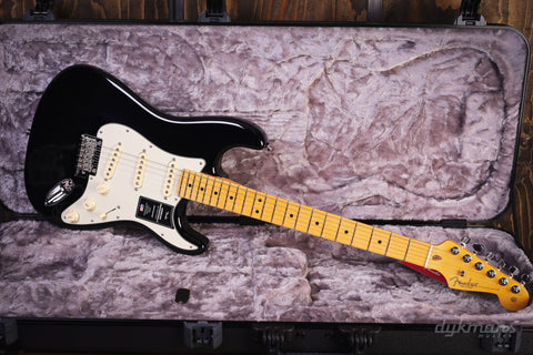 Fender American Professional II Stratocaster Maple Black