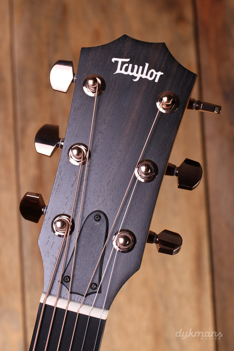 Taylor 214ce DLX