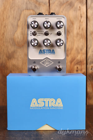 Universal Audio UAFX Astra Modulation Machine