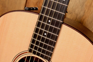 Taylor American Dream AD17e Natural