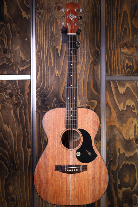 Maton EBW808 Blackwood