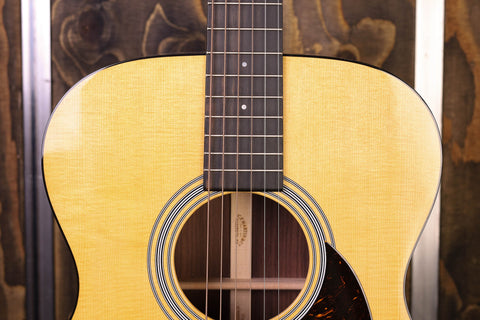 Martin OM-21