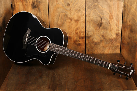 Taylor 214ce-BLK DLX